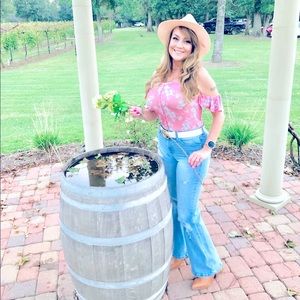 Meet your Posher, Becky